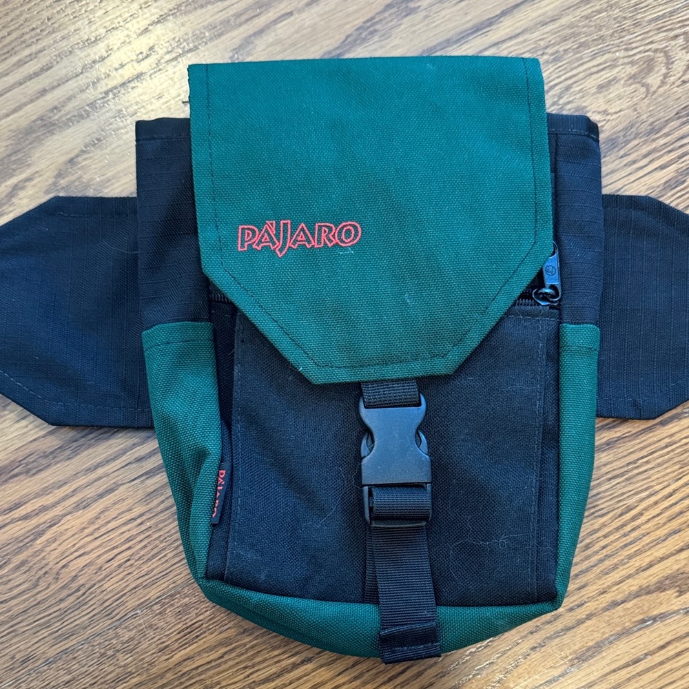 Pajar Black and Green Men's Women’s Fieldpack